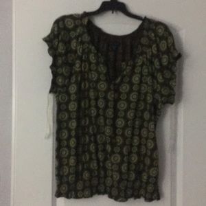 Short sleeve blouse